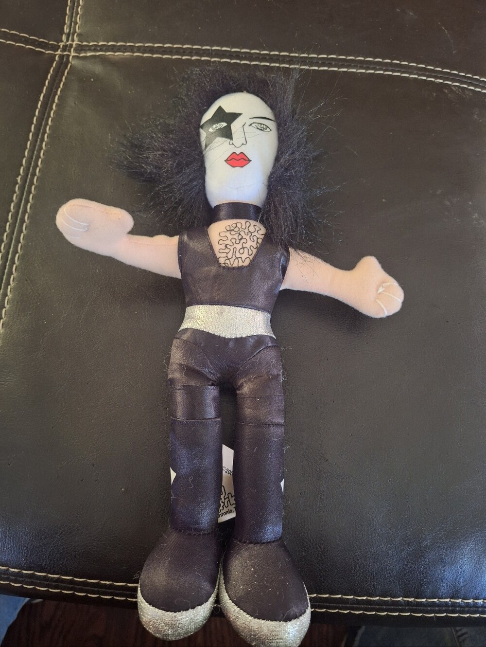 Kiss Doll